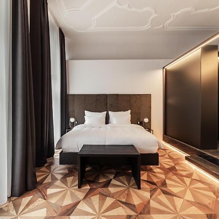 Meta Suites Historic City Living Больцано Экстерьер фото
