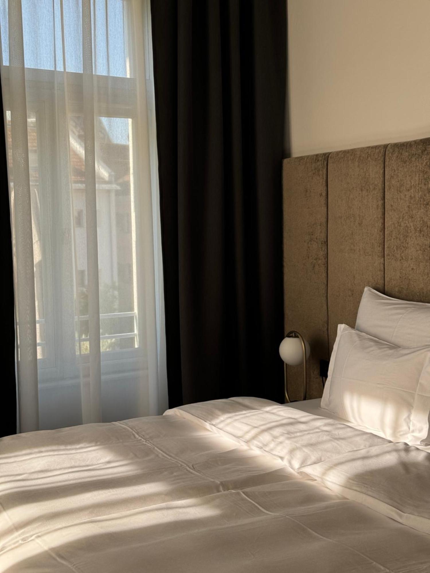 Meta Suites Historic City Living Больцано Экстерьер фото