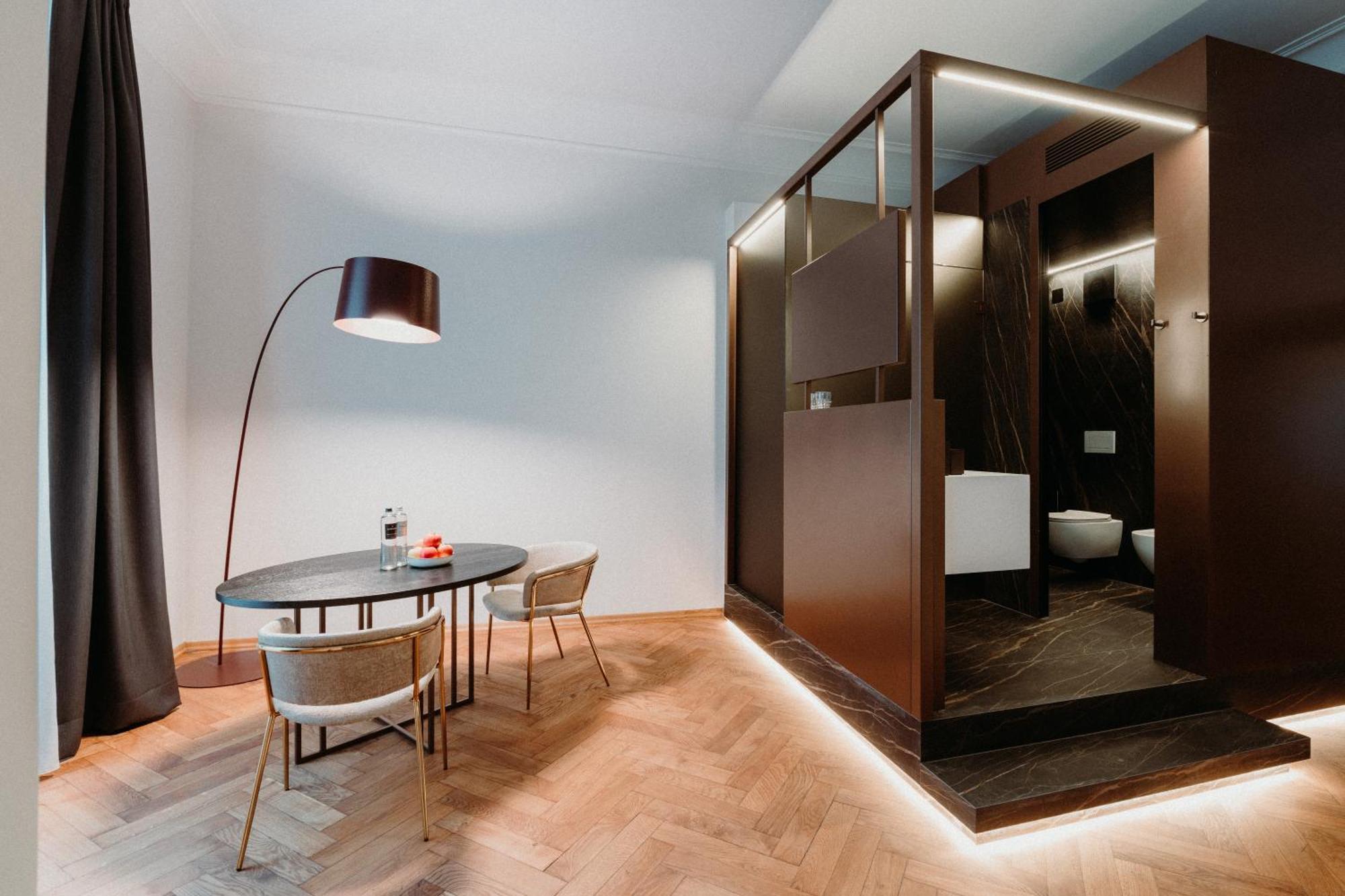 Meta Suites Historic City Living Больцано Экстерьер фото